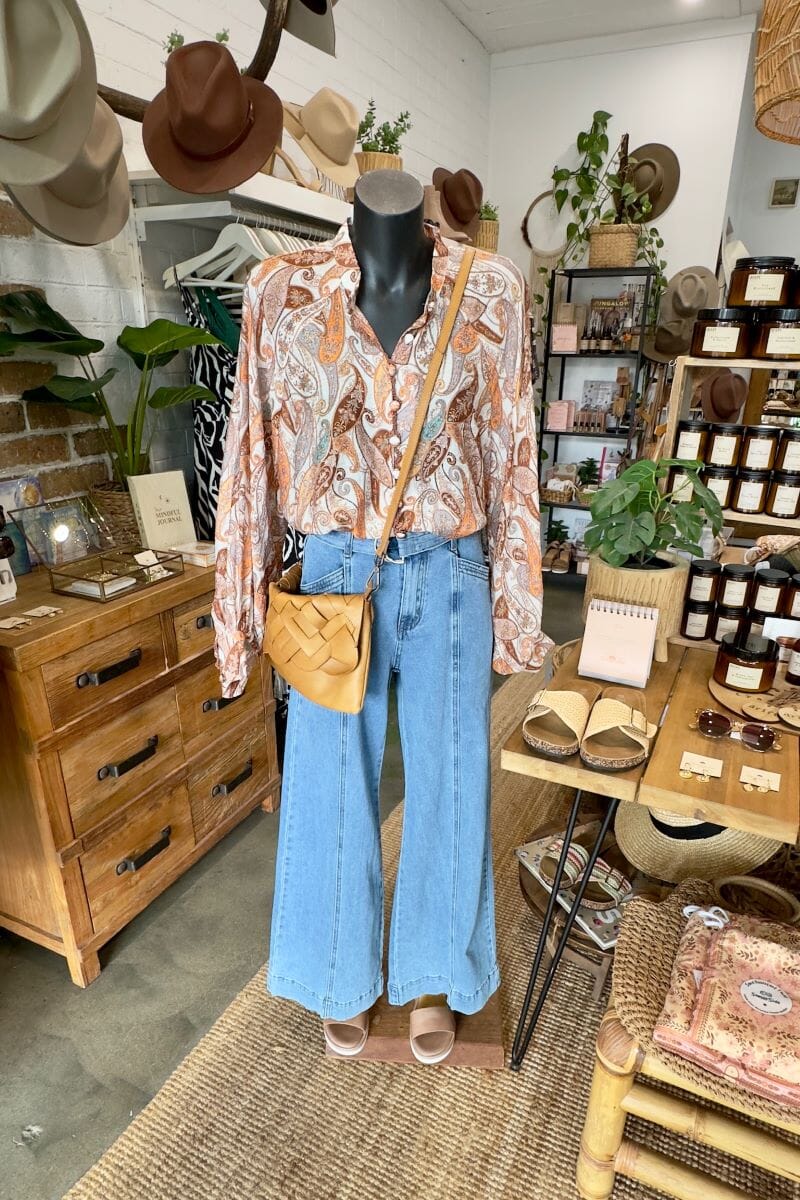 COUNTRY DENIM Indianna Belted Jeans BOTTOMS
