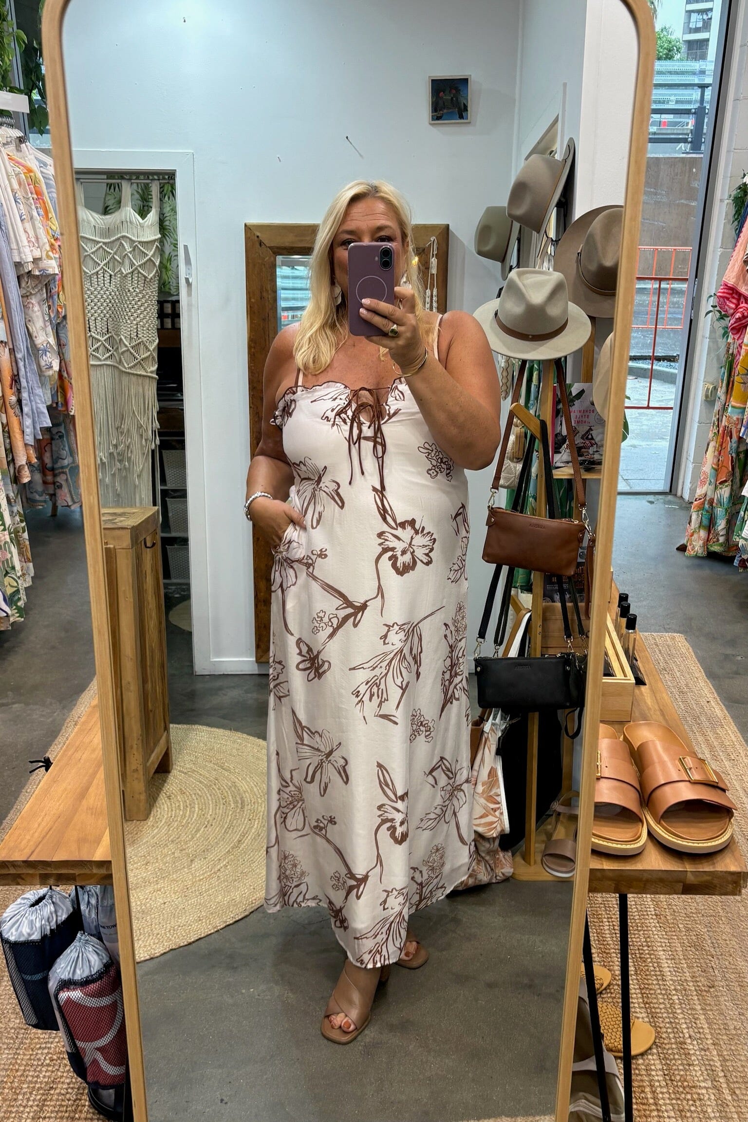 DELILAH Vivienne Midi Dress DRESSES