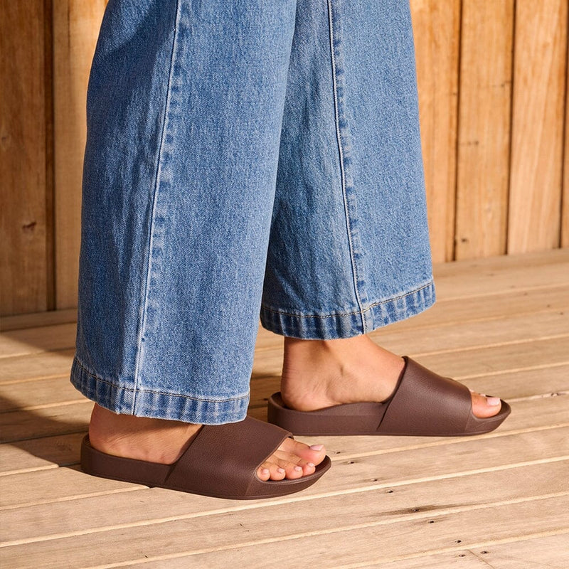 ARCHIES FOOTWEAR Archies Arch Support Slides - Brown SHOES