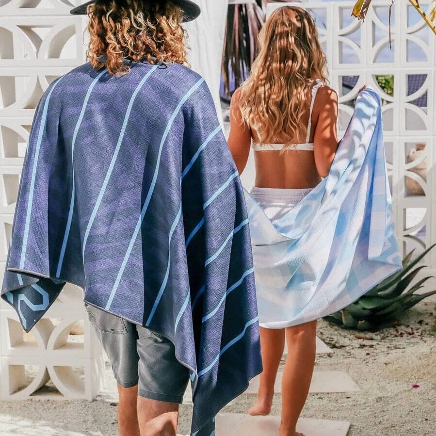BREATHING TRAVEL Sand Free Beach Towel - Island Nights HOME & LIFESTYLE
