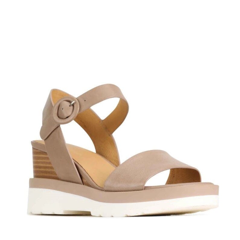 EOS Jadon Wedge Sandals SHOES