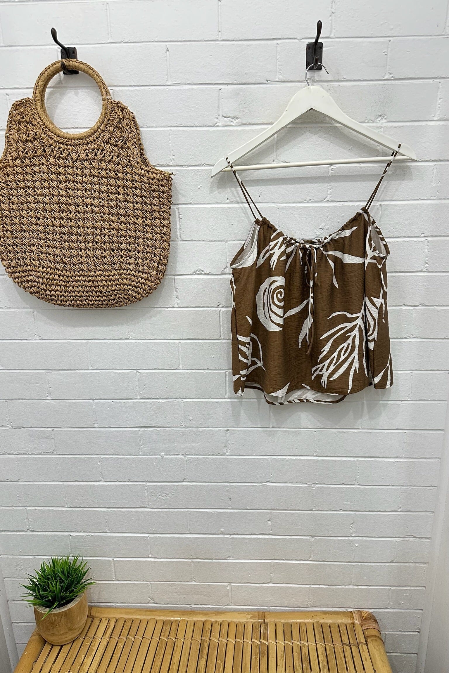 RUNAWAY HEART Ikaya Cami Top TOPS