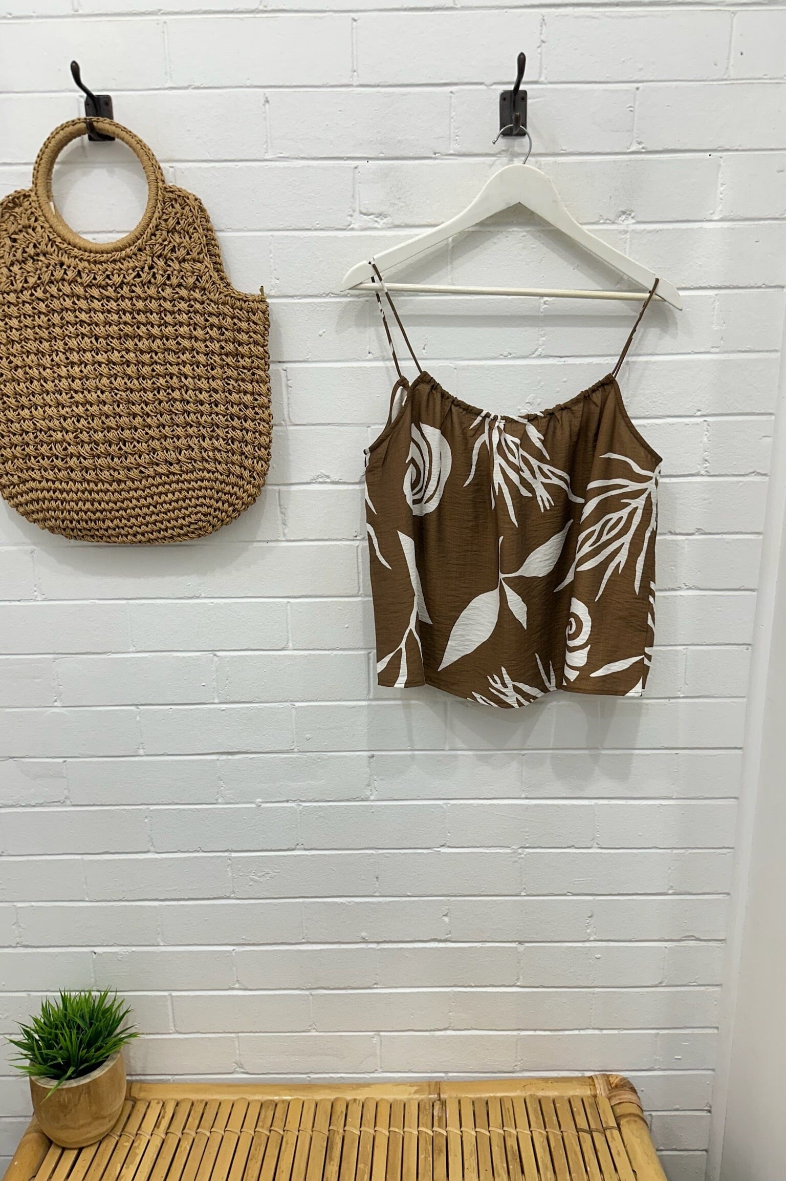 RUNAWAY HEART Ikaya Cami Top TOPS