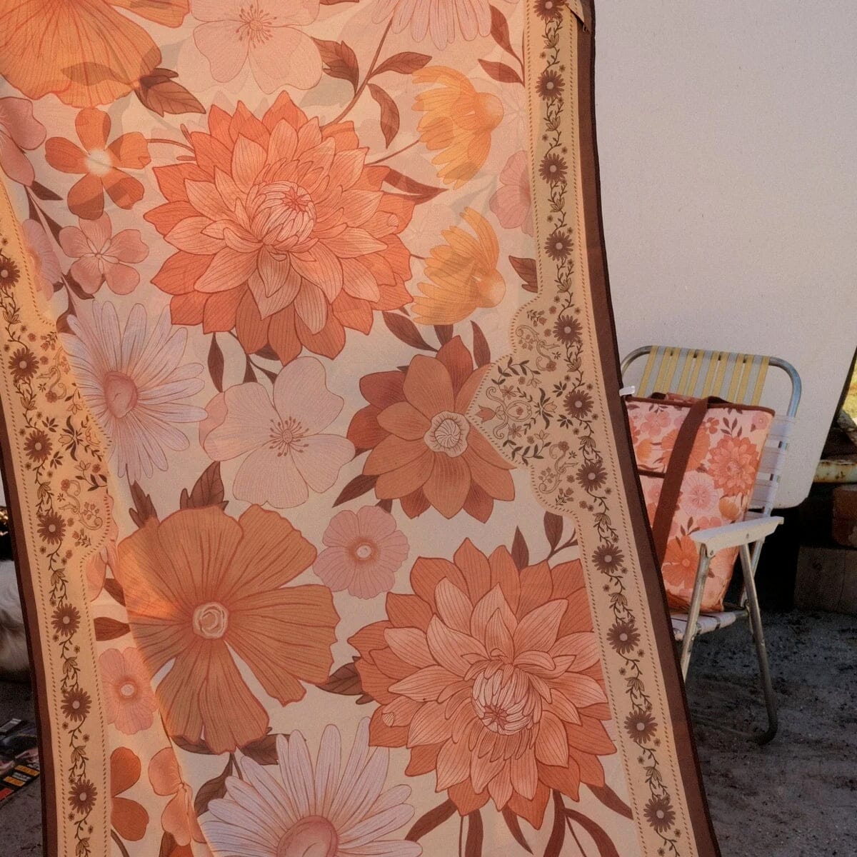 SOMERSIDE Summer Muse Sand Free Beach Towel HOME & LIFESTYLE