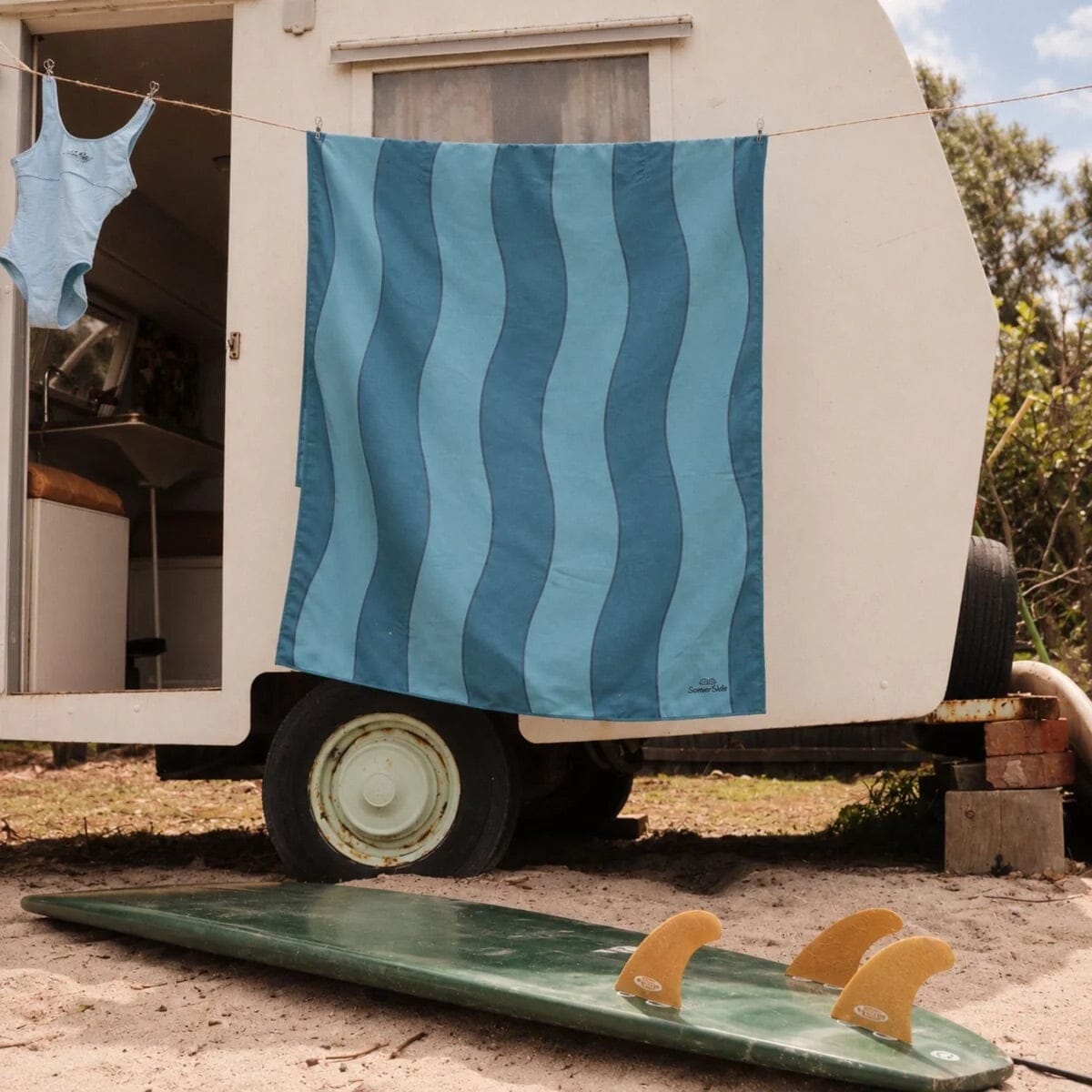 SOMERSIDE Tall Jagger Sand Free Beach Towel HOME & LIFESTYLE