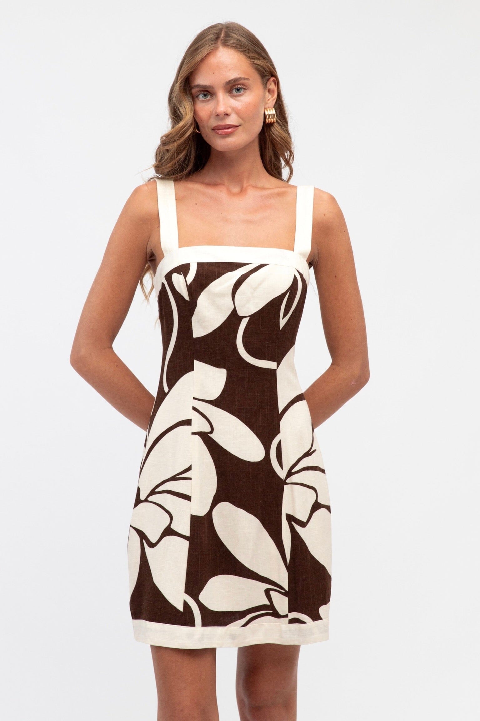 WHITE CLOSET Summer Bloom Mini Dress DRESSES